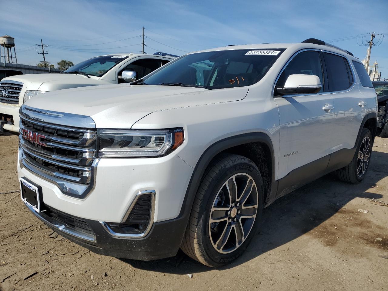 2023 GMC ACADIA SLT