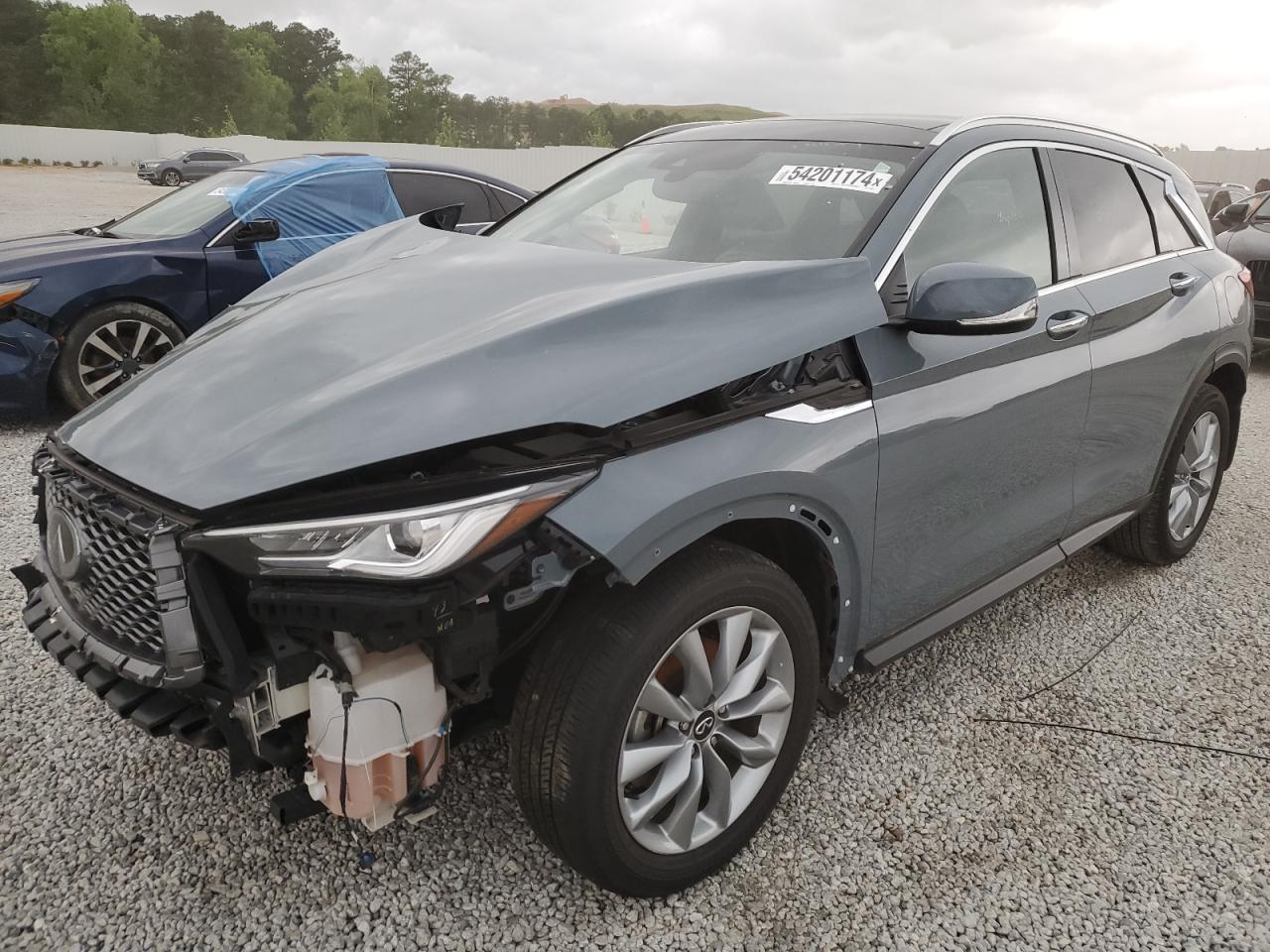 2022 INFINITI QX50 LUXE