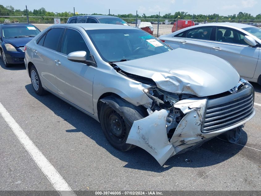 2017 TOYOTA CAMRY LE