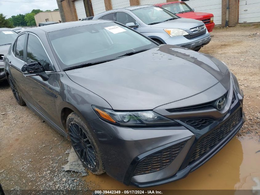 2022 TOYOTA CAMRY SE/SE NIGHTSHADE EDITION