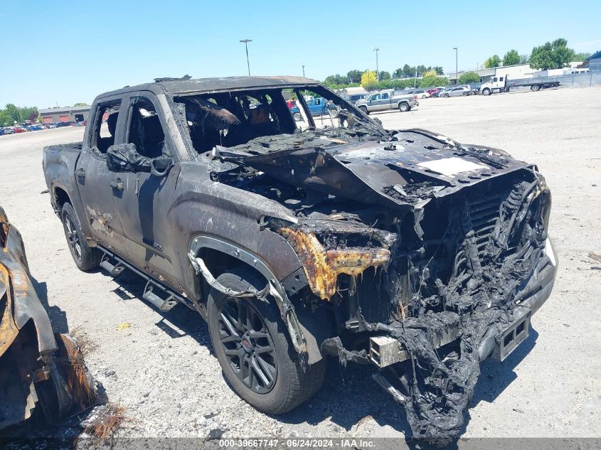 2022 TOYOTA TUNDRA SR5