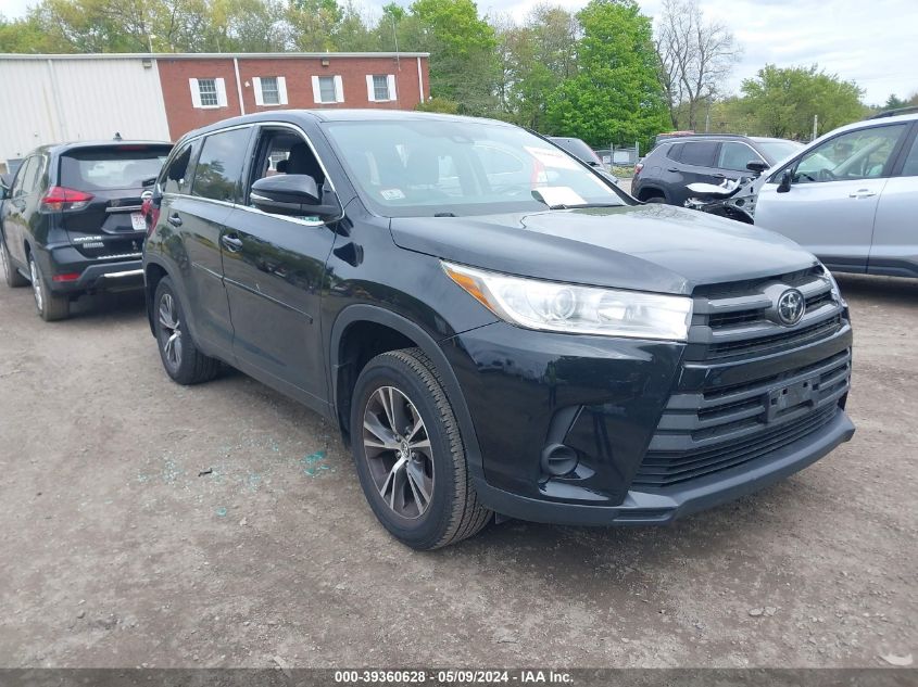 2017 TOYOTA HIGHLANDER LE