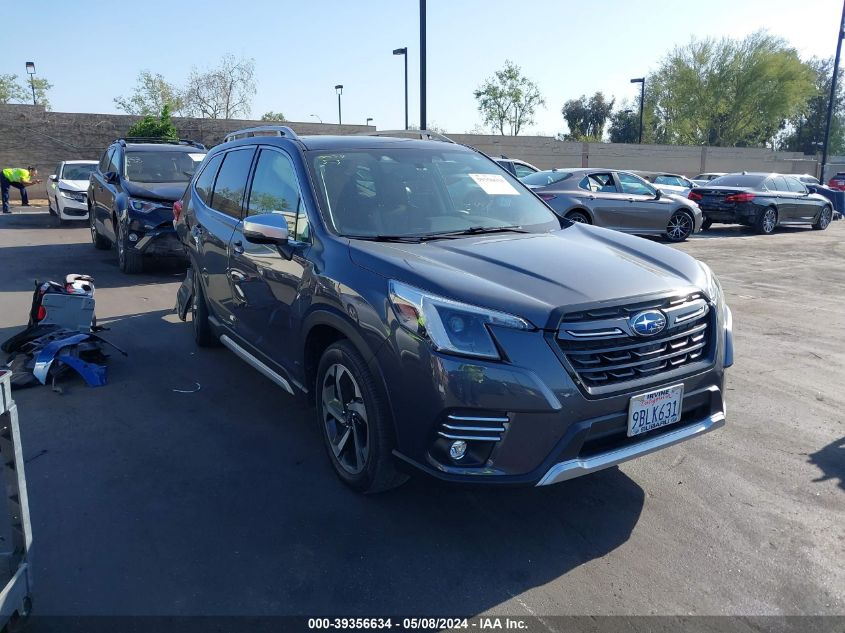 2022 SUBARU FORESTER TOURING