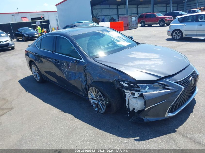 2023 LEXUS ES 300H ULTRA LUXURY