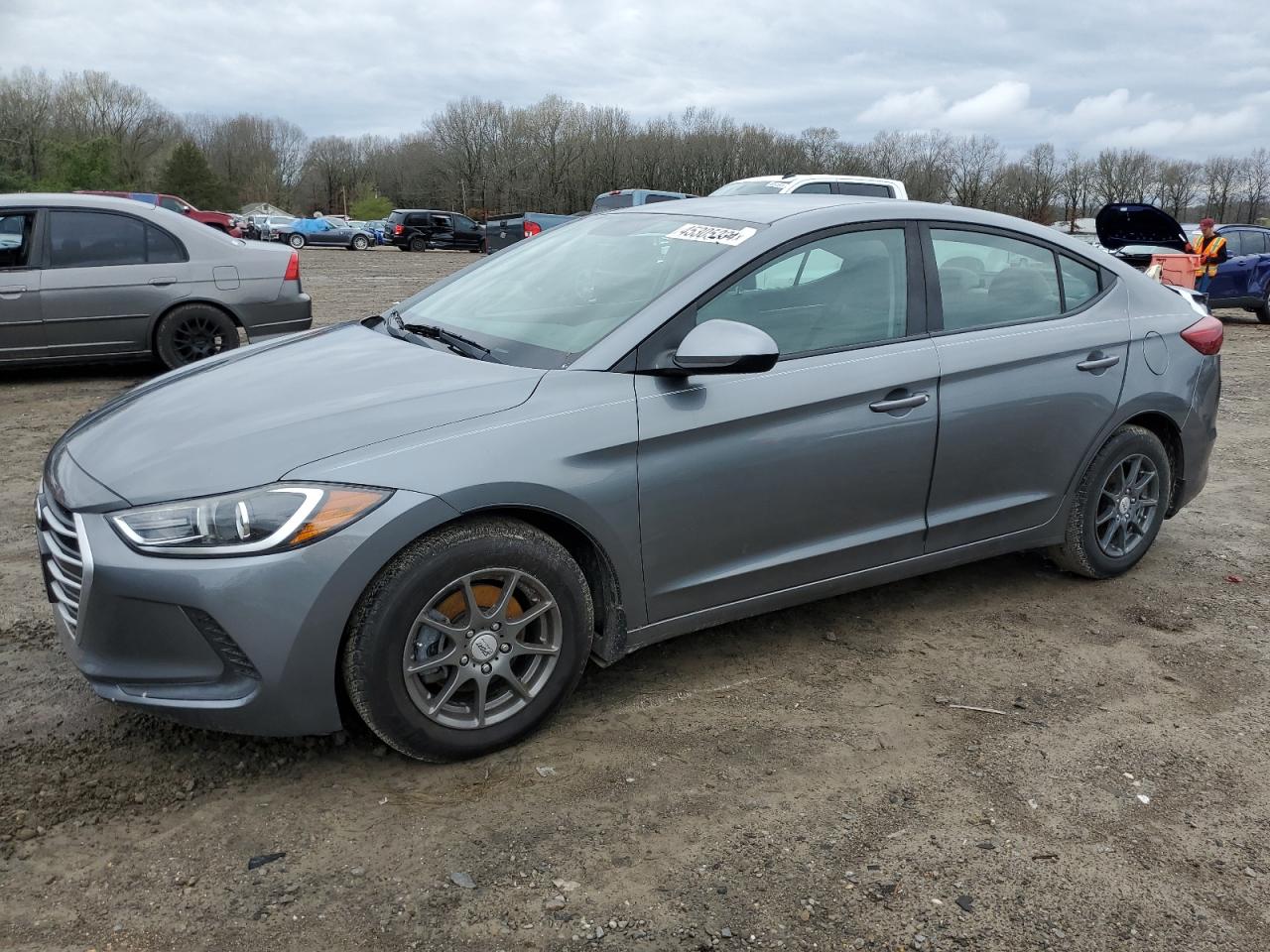 2017 HYUNDAI ELANTRA SE