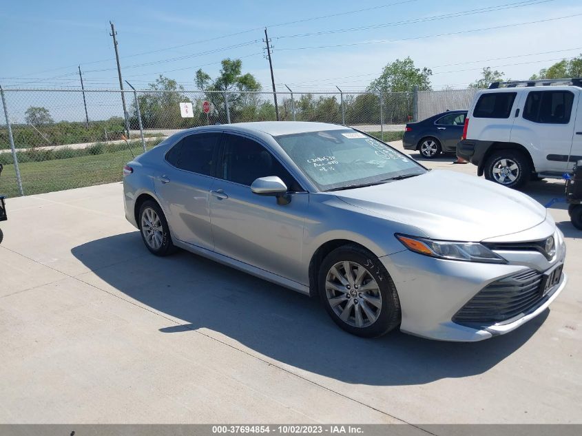 2020 TOYOTA CAMRY LE