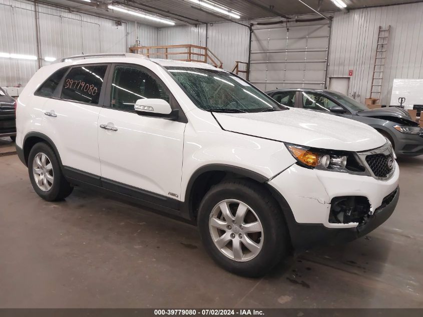 2013 KIA SORENTO LX