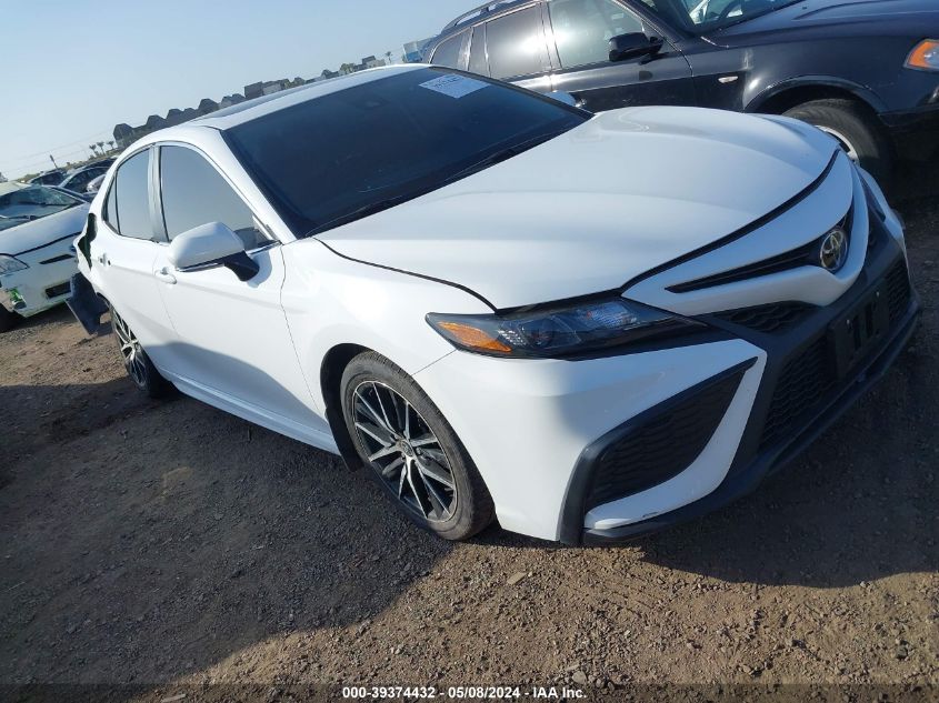 2023 TOYOTA CAMRY SE