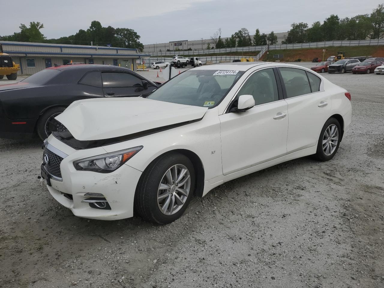 2015 INFINITI Q50 BASE