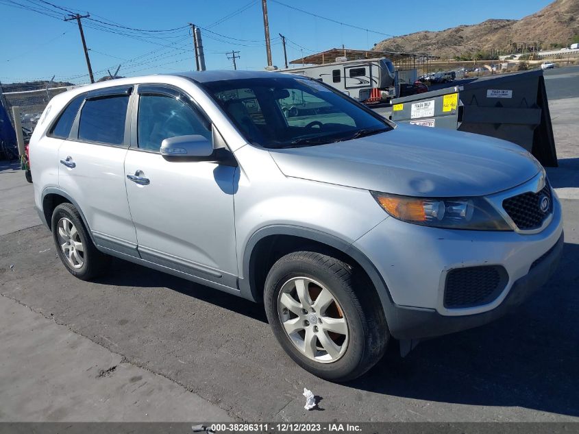 2011 KIA SORENTO LX