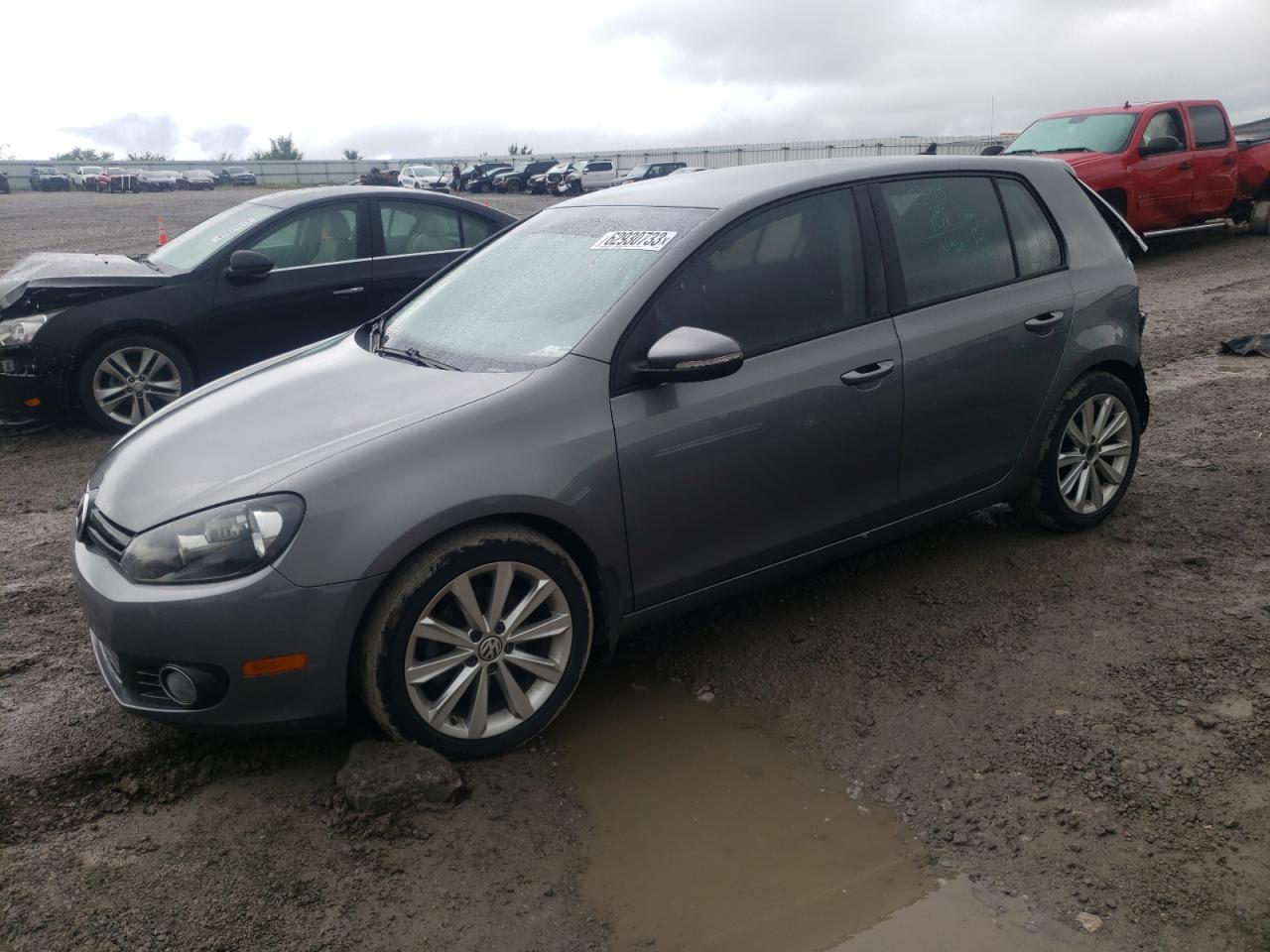 2013 VOLKSWAGEN GOLF