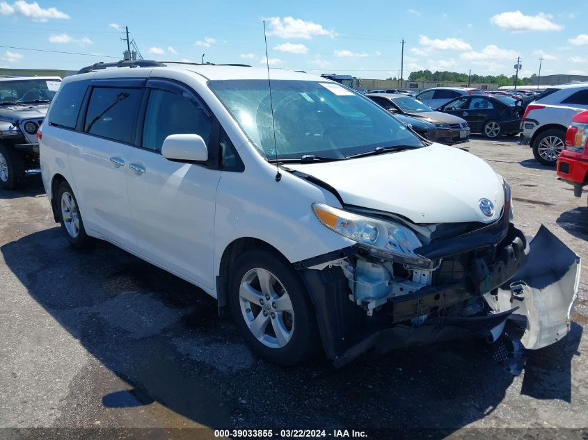 2013 TOYOTA SIENNA LE V6 8 PASSENGER