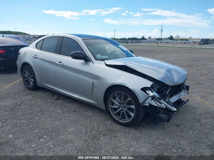 2017 ALFA ROMEO GIULIA RWD