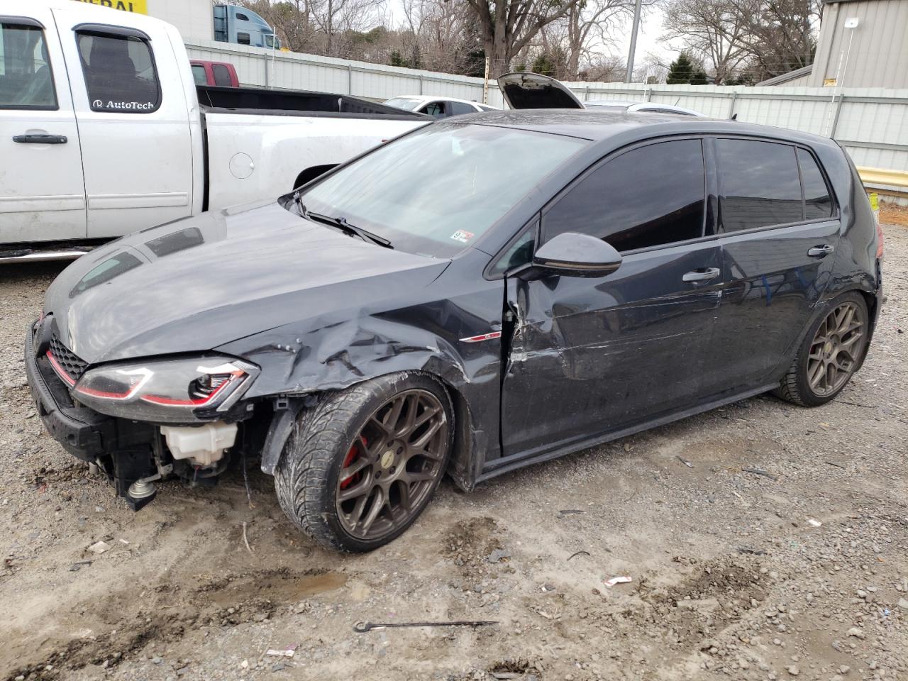 2016 VOLKSWAGEN GTI S/SE