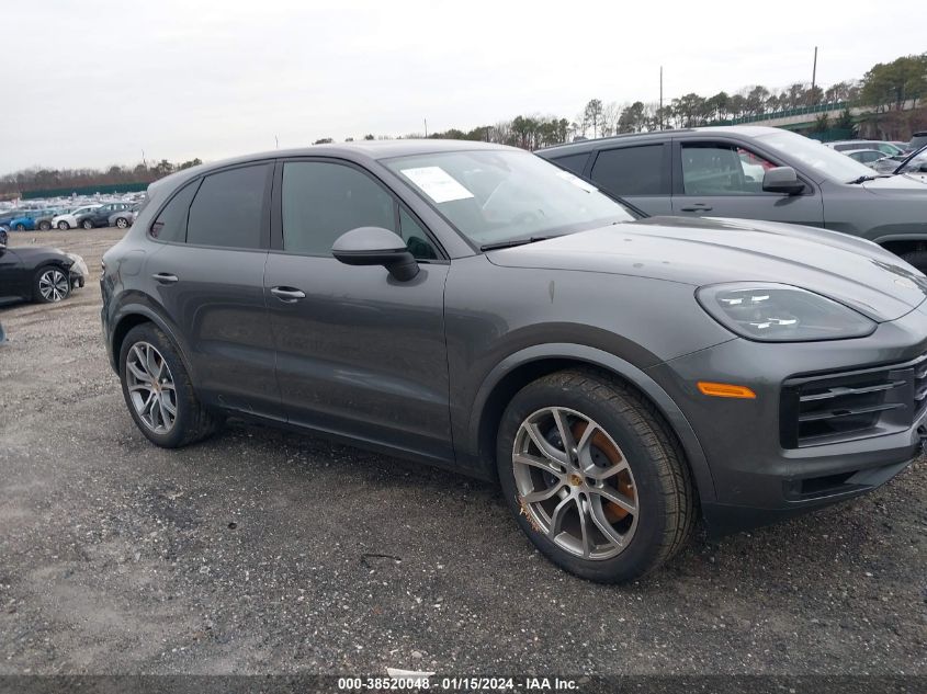 2024 PORSCHE CAYENNE