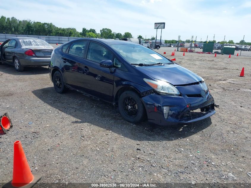 2013 TOYOTA PRIUS TWO