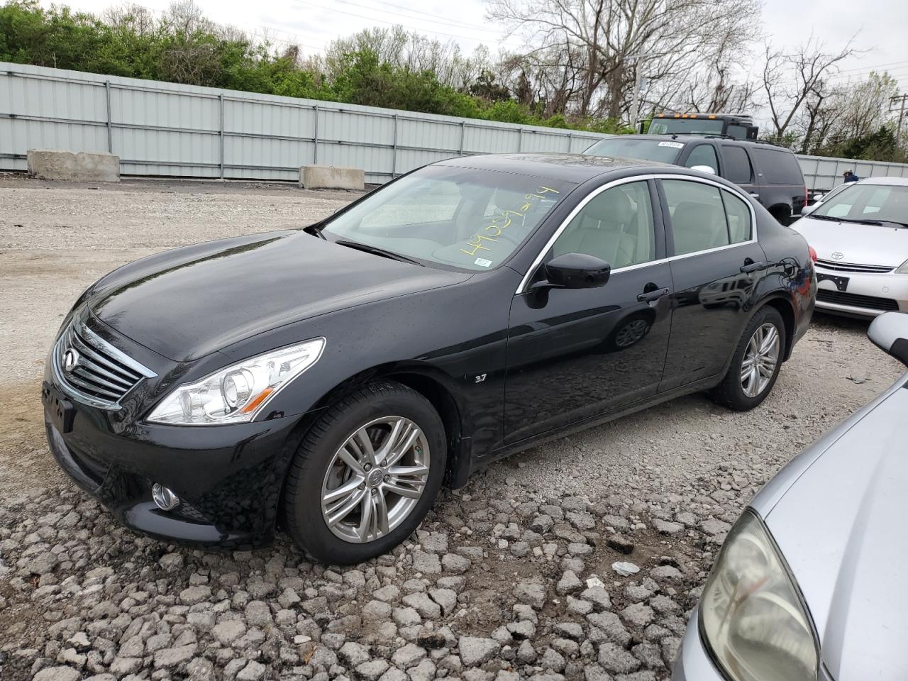 2015 INFINITI Q40