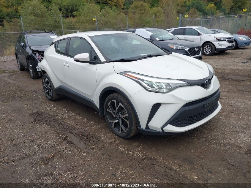 2020 TOYOTA C-HR XLE