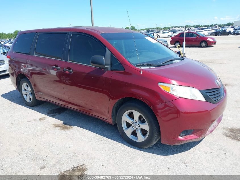 2012 TOYOTA SIENNA LE