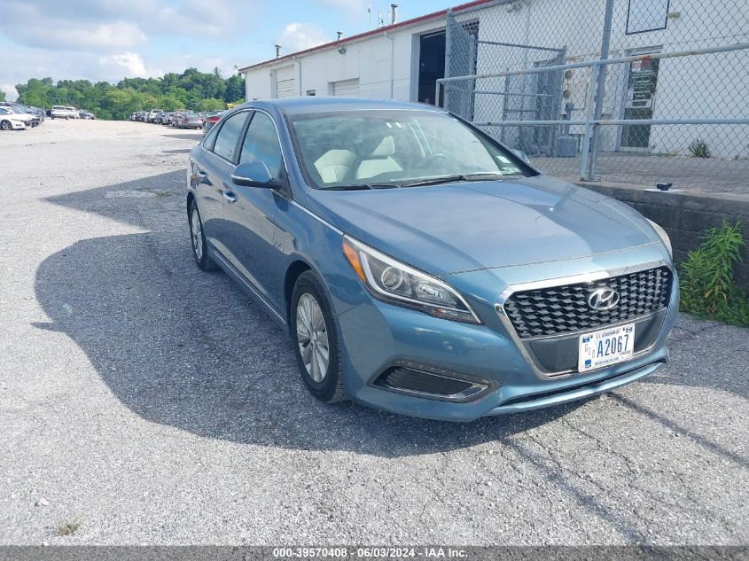 2016 HYUNDAI SONATA HYBRID SE