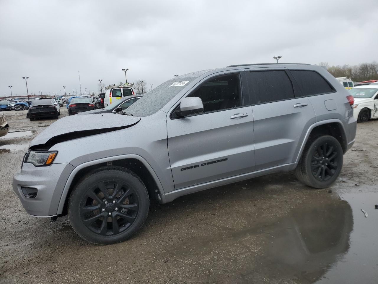 2020 JEEP GRAND CHEROKEE LAREDO