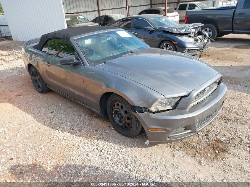 2013 FORD MUSTANG V6