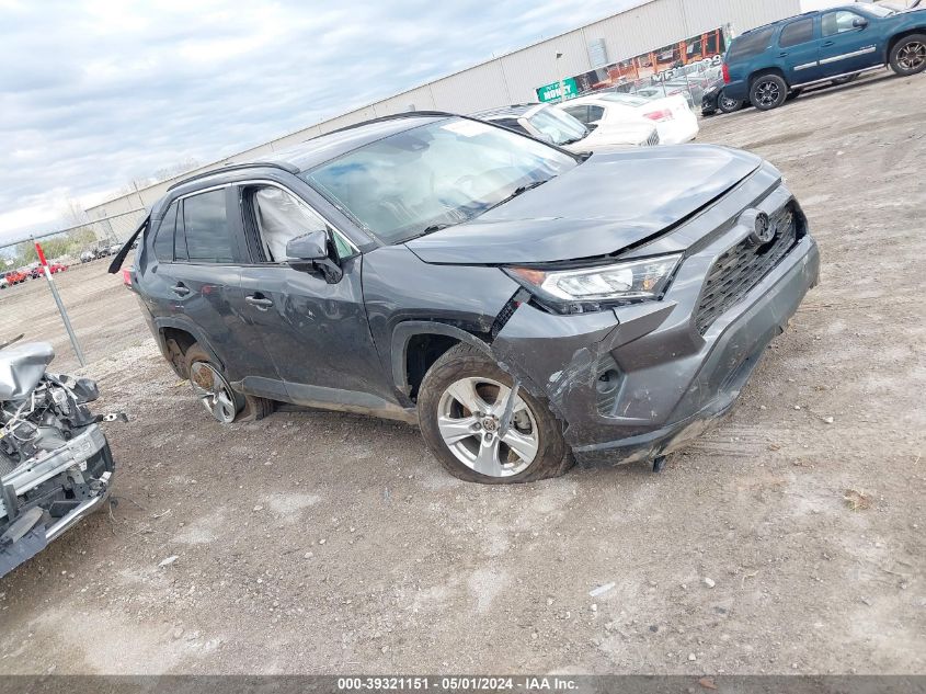 2021 TOYOTA RAV4 XLE