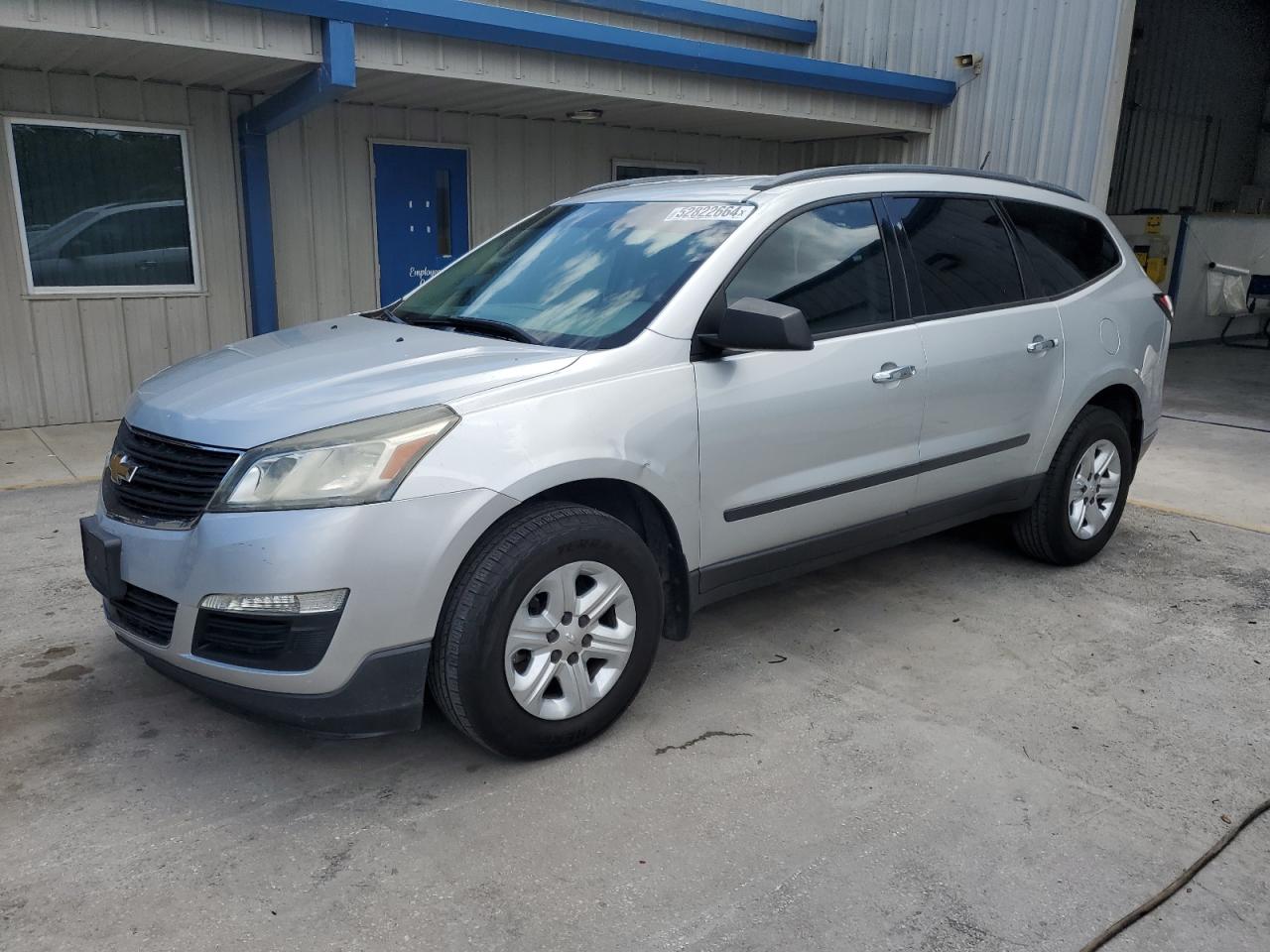 2016 CHEVROLET TRAVERSE LS