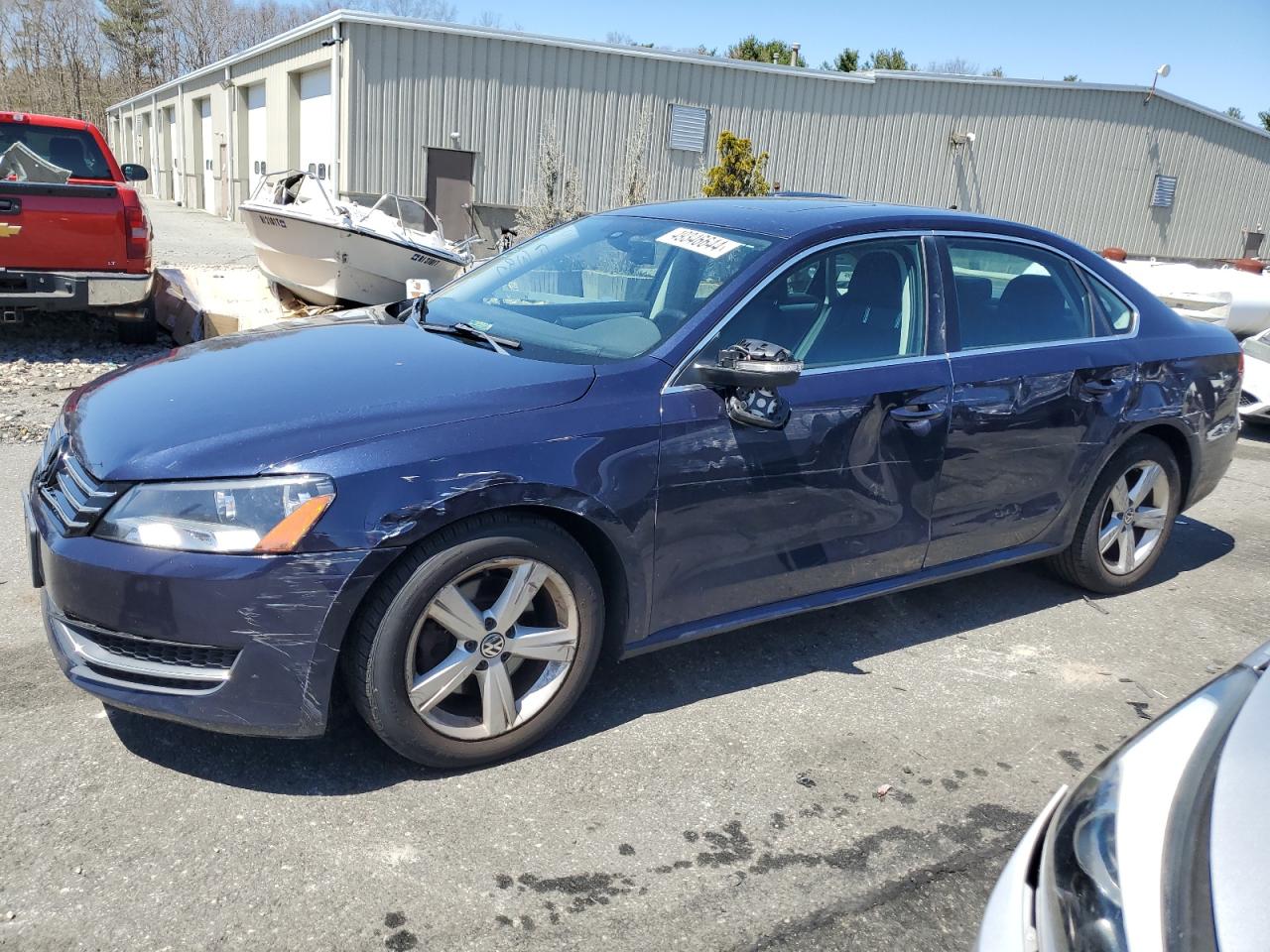 2013 VOLKSWAGEN PASSAT SE