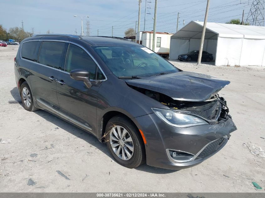 2019 CHRYSLER PACIFICA TOURING L