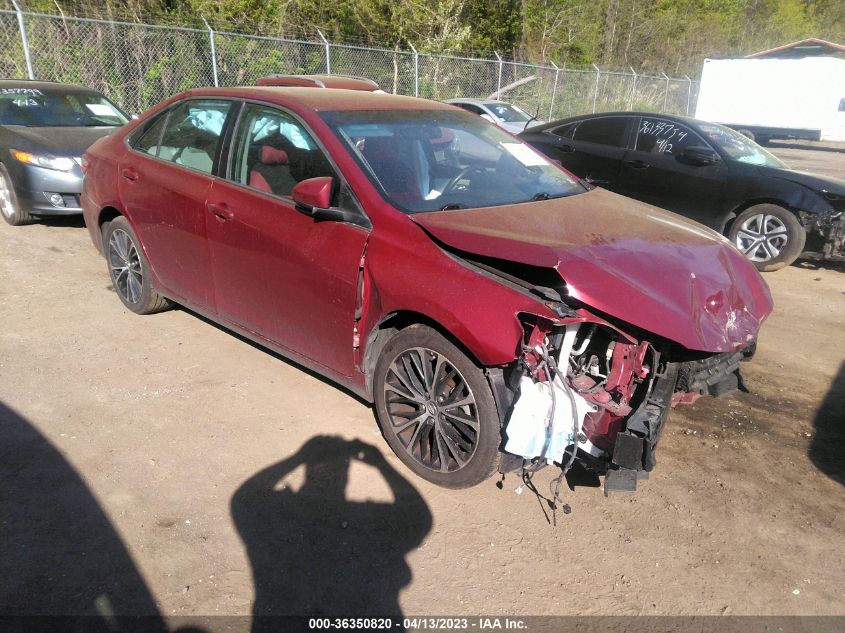 2016 TOYOTA CAMRY SE