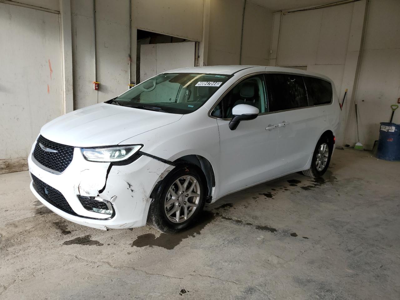 2023 CHRYSLER PACIFICA TOURING L