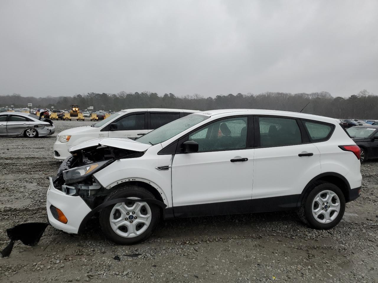 2019 FORD ESCAPE S