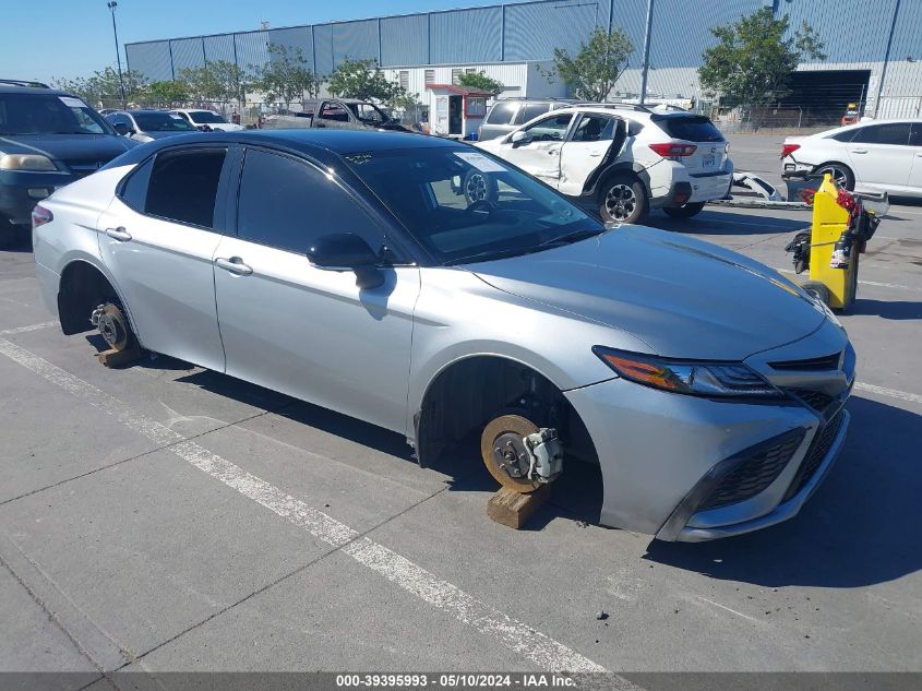 2022 TOYOTA CAMRY XSE HYBRID