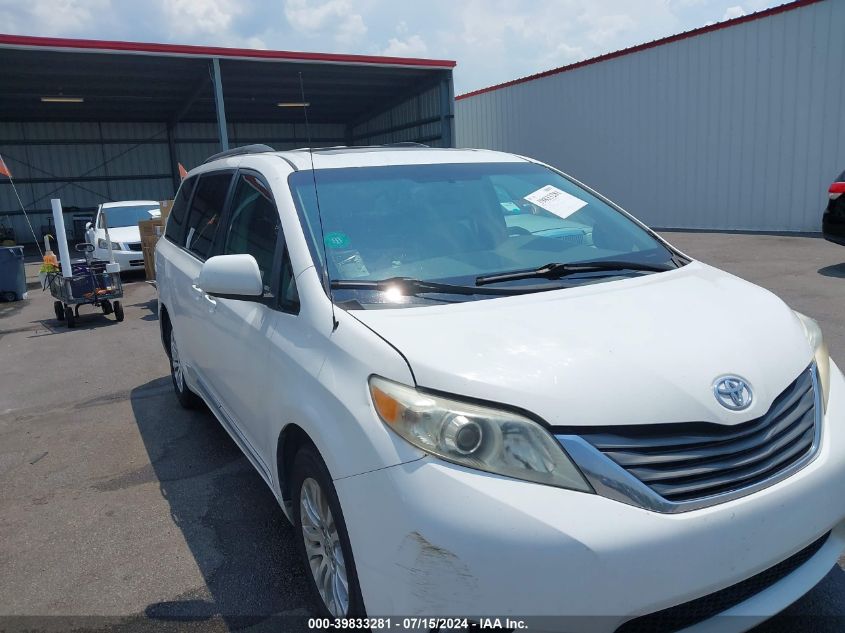 2012 TOYOTA SIENNA XLE V6 8 PASSENGER