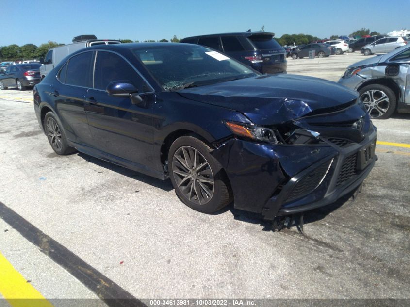 2021 TOYOTA CAMRY SE