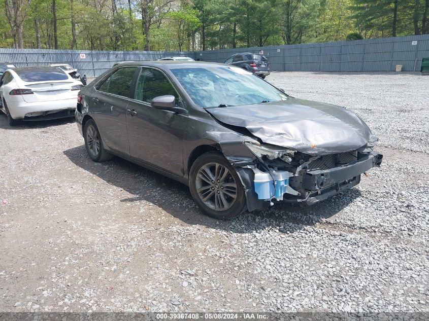 2016 TOYOTA CAMRY SE