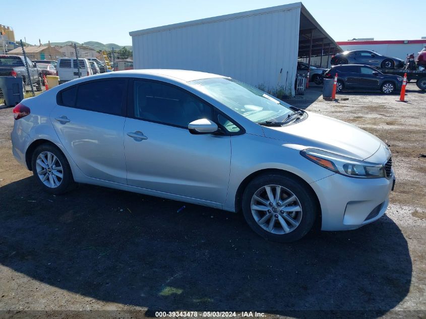 2017 KIA FORTE LX