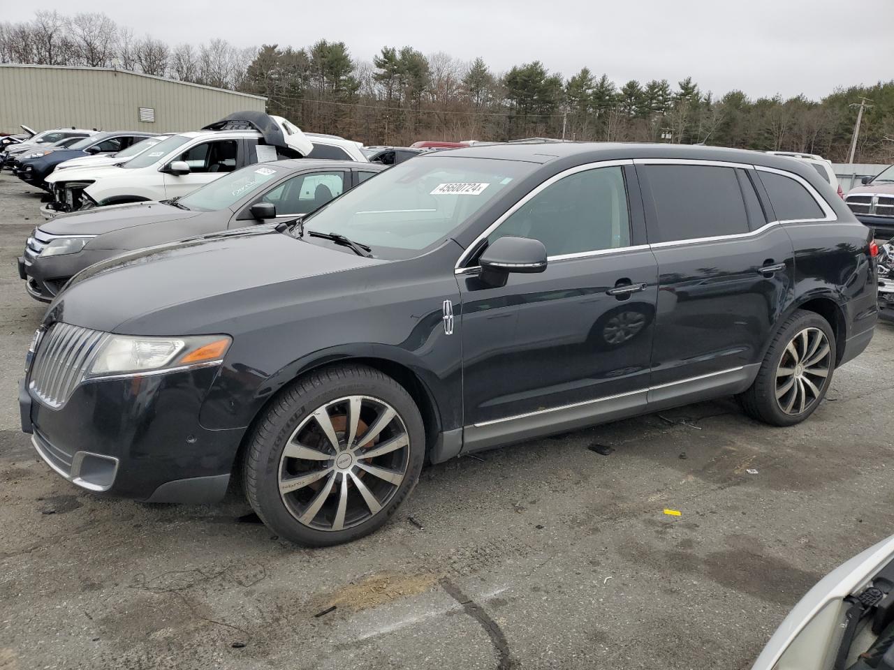 2010 LINCOLN MKT