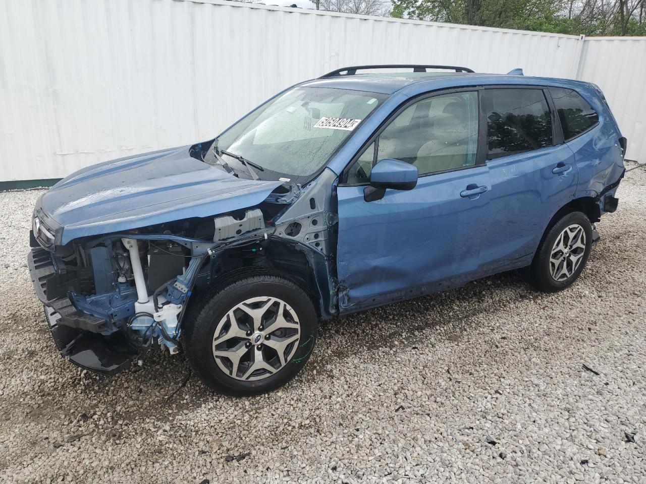 2022 SUBARU FORESTER PREMIUM