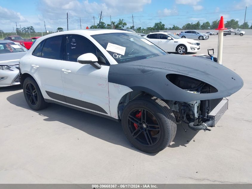 2021 PORSCHE MACAN