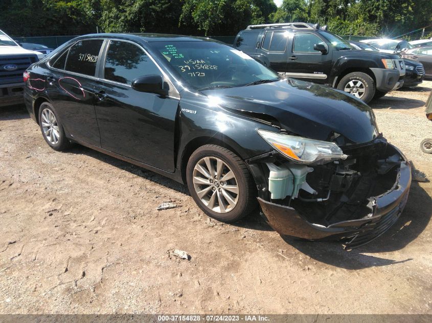 2015 TOYOTA CAMRY HYBRID XLE