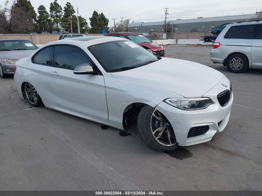 2016 BMW M235I