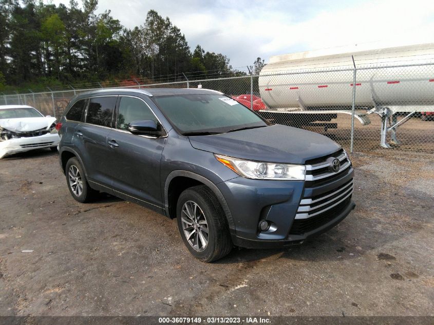 2019 TOYOTA HIGHLANDER XLE