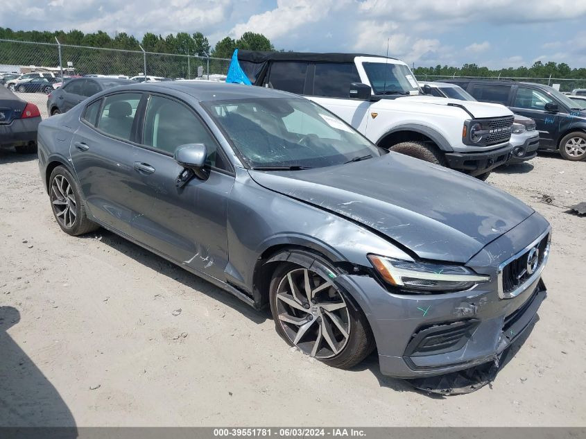 2020 VOLVO S60 T6 MOMENTUM