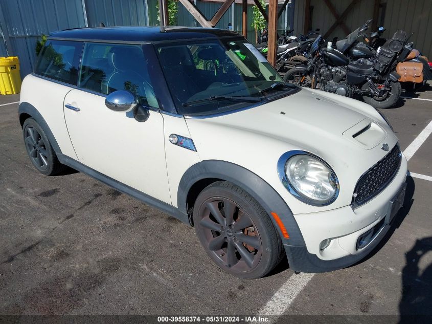 2011 MINI COOPER S