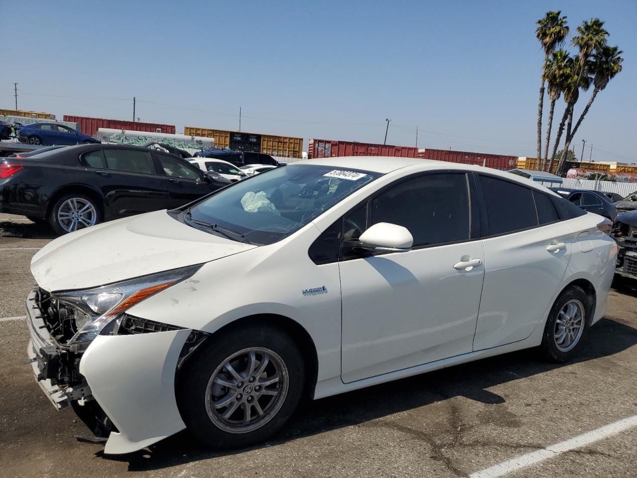 2017 TOYOTA PRIUS