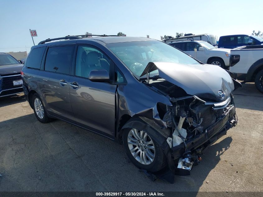 2011 TOYOTA SIENNA XLE V6