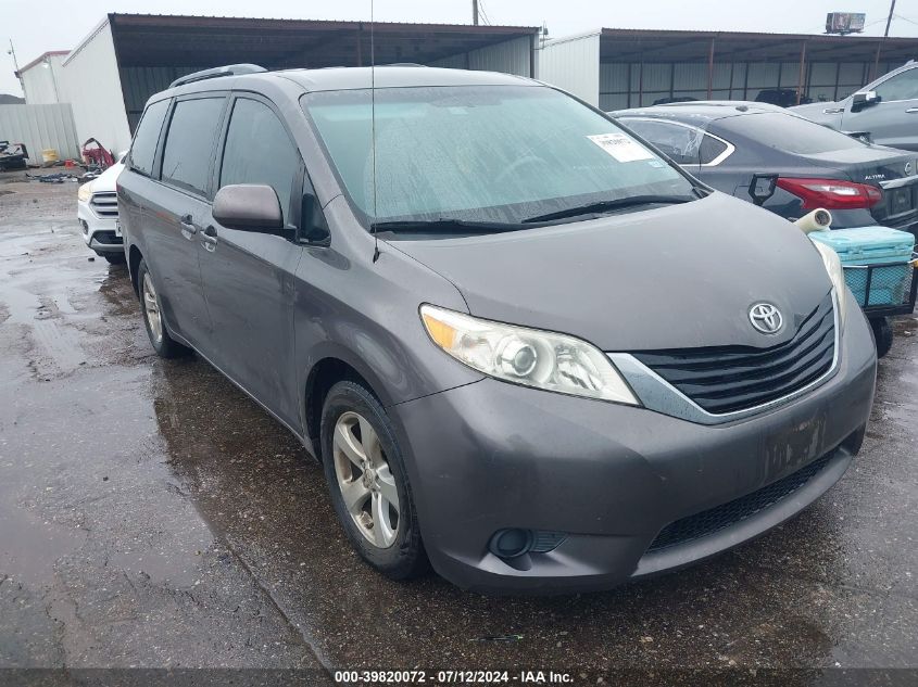 2013 TOYOTA SIENNA LE V6 8 PASSENGER