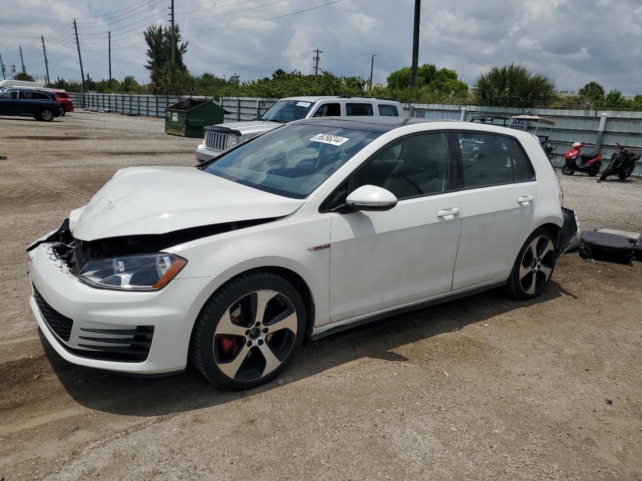 2015 VOLKSWAGEN GTI